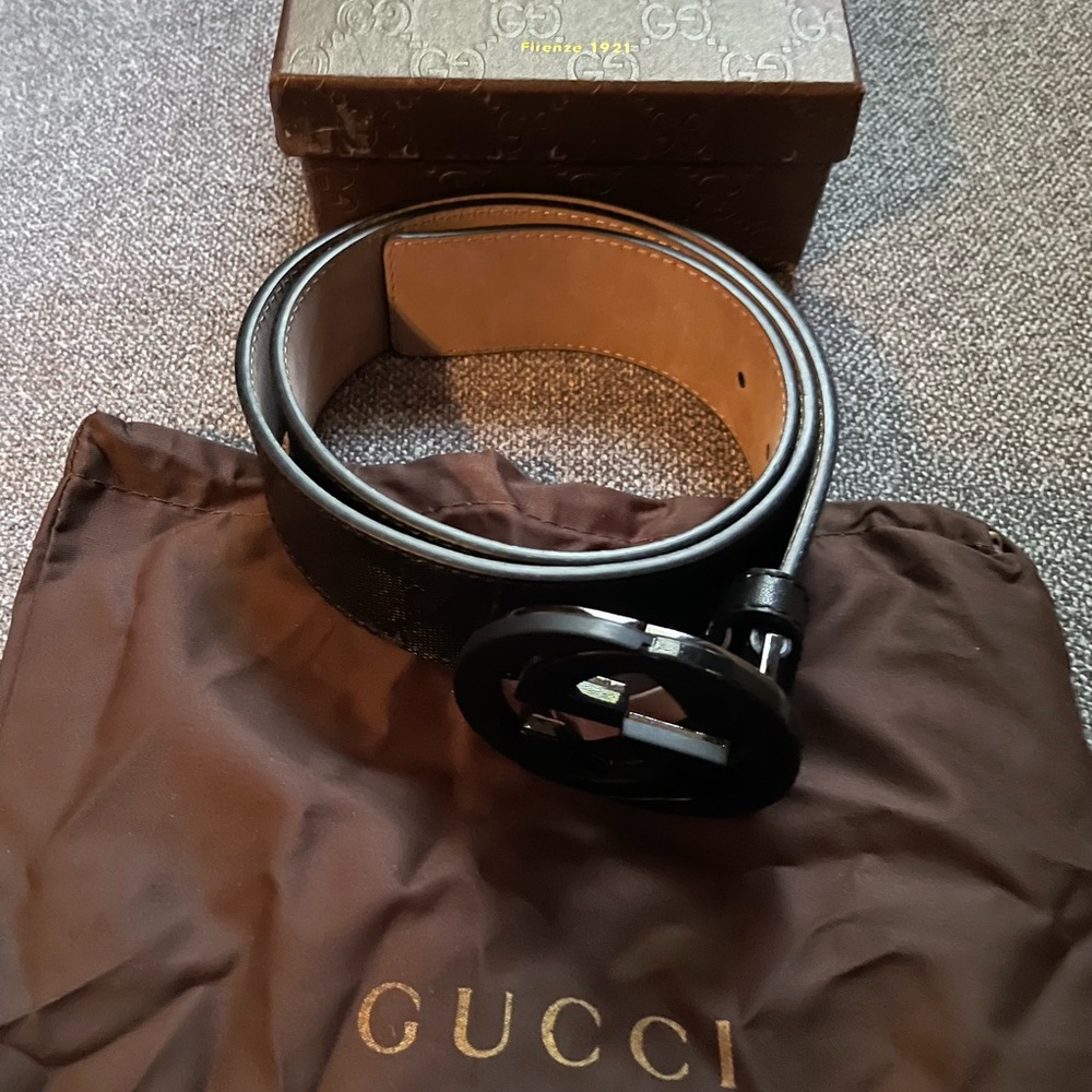Gucci Black mens belt